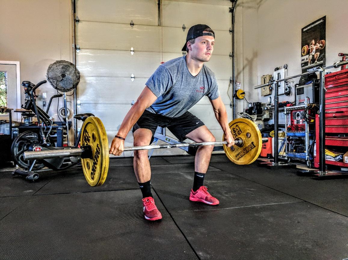 Imagen gratis: hombre, gimnasio, varios, fuerza, entrenamiento,  resistencia, mejorando, ejercicios